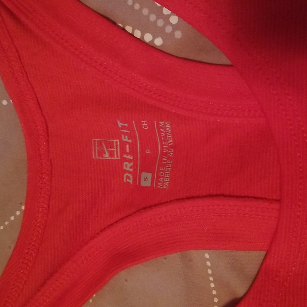 Nike Drifit Racer Back - Picture 3 of 3